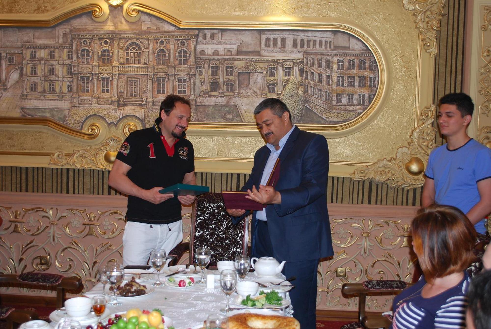 Astor Hotel Samarkand Eksteriør bilde